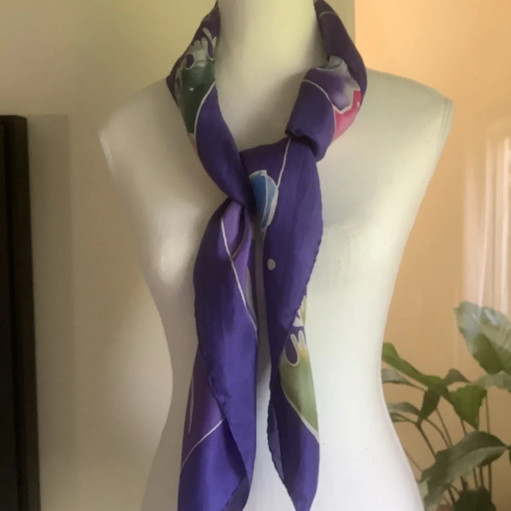 Purple Tropical Fish Design Hand Square Scarf